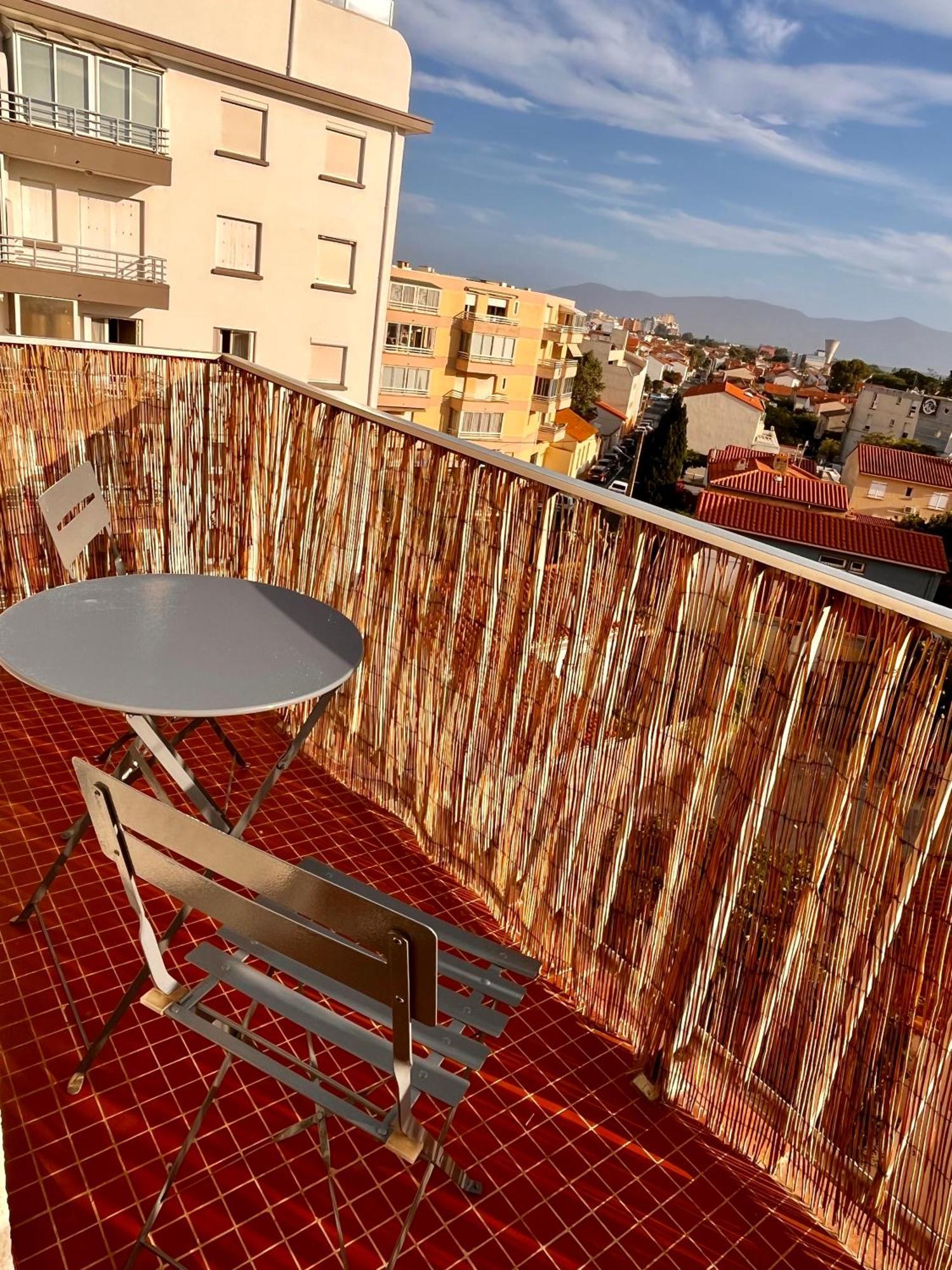 Studio Cote Plage Tout Equipe Vue Sur Le Canigou Canet-en-Roussillon Exterior foto