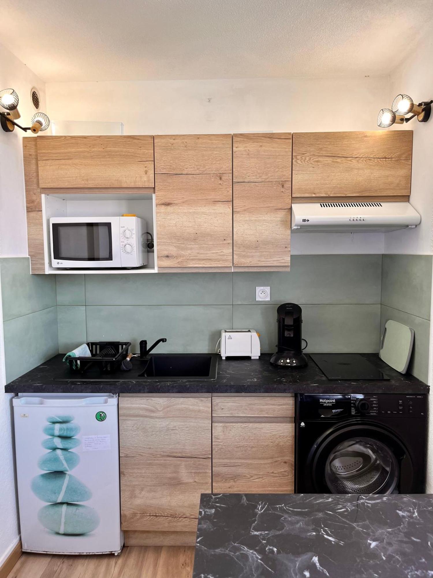 Studio Cote Plage Tout Equipe Vue Sur Le Canigou Canet-en-Roussillon Exterior foto